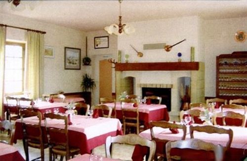 Hotel Chastrusse Nadaillac-de-Rouge Eksteriør bilde